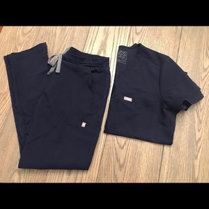 FIGS scrub set XS, XS Petite